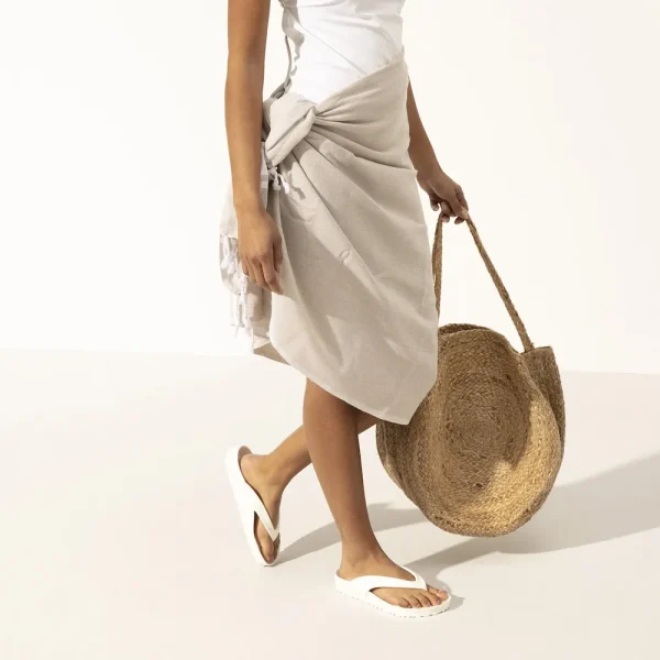 Honolulu Essentials EVA White - Image 2
