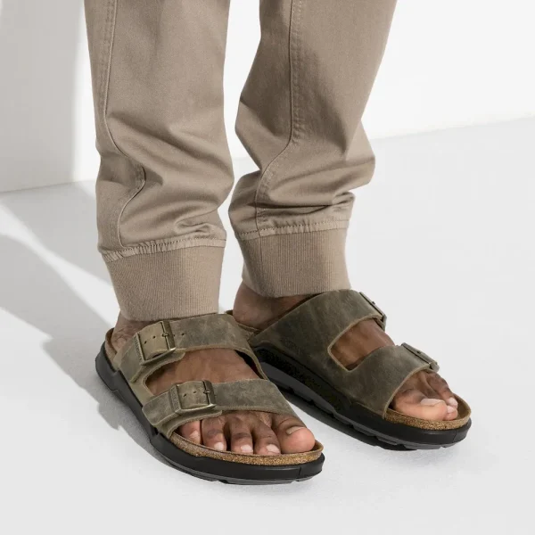 Arizona Crosstown Men Oiled Leather Faded Khaki - Image 3
