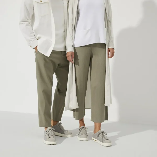 Bend Low Canvas-Suede Whale Gray - Image 9