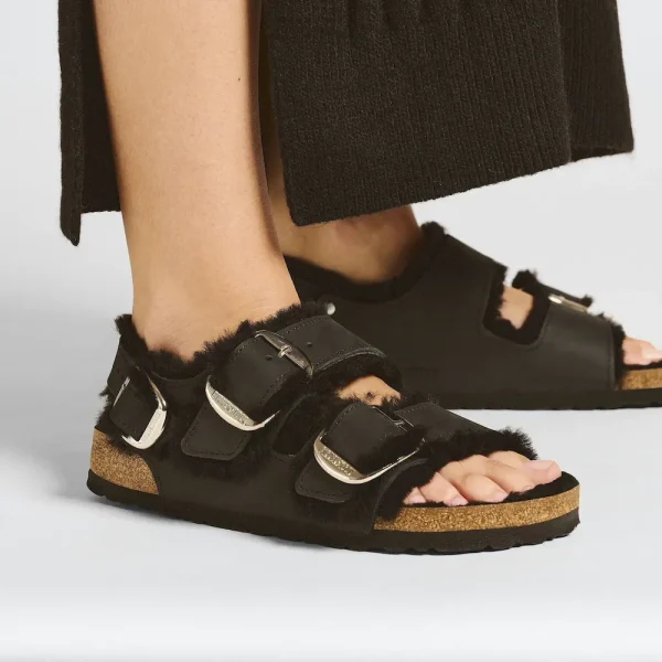 Milano Big Buckle Shearling Oiled Leather Black - Image 3