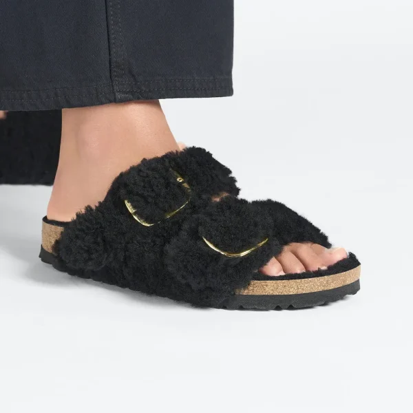 Arizona Big Buckle Shearling Black Gold - Image 3