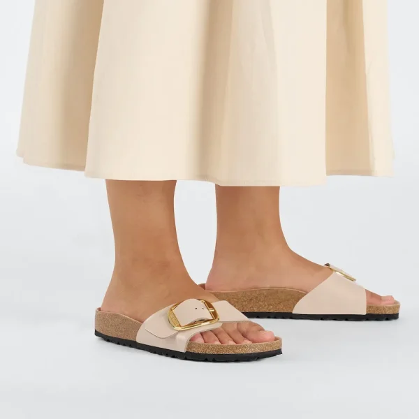 Madrid Big Buckle Natural Leather Patent High Shine New Beige - Image 3
