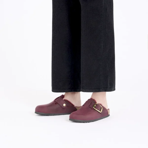 Boston Big Buckle Shearling Oiled Leather Zinfandel - Image 2