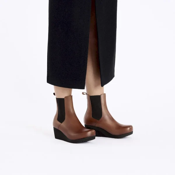 Ebba Slip On Leather Black/Cognac - Image 2