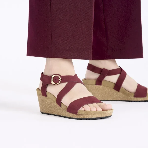 Sibyl Ring-Buckle Nubuck Leather Zinfandel - Image 3
