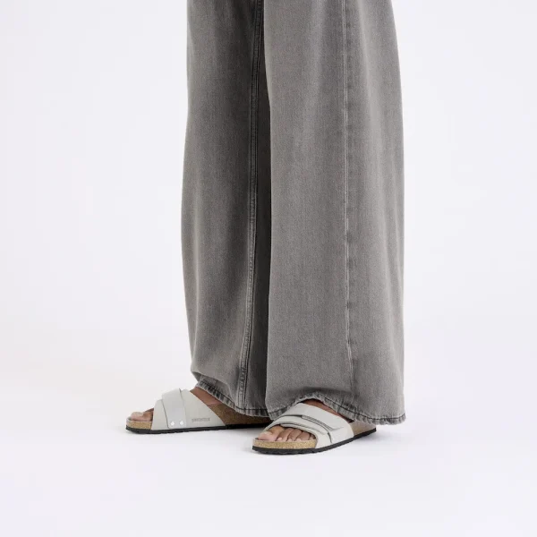 Oita Nubuck Leather Stone Coin - Image 2