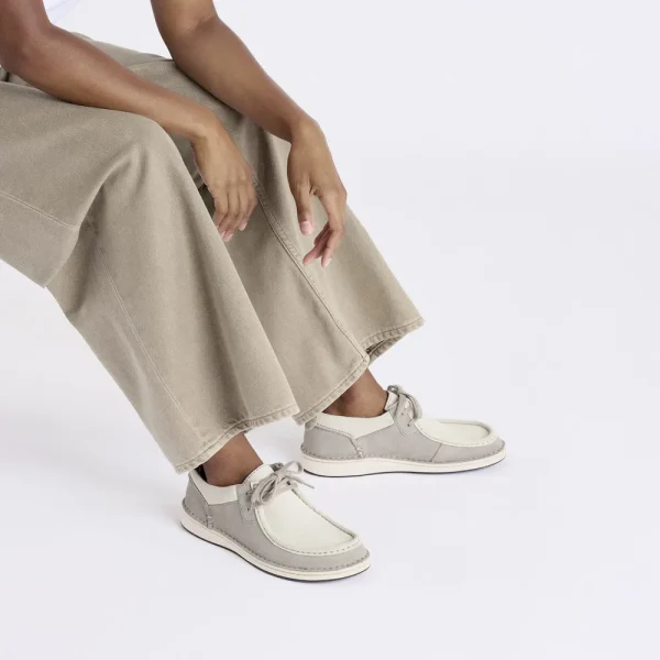 Pasadena Suede Leather Stone Coin/White - Image 2